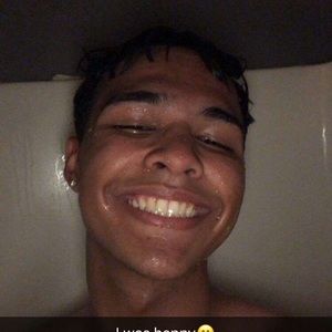 Meet your Posher, Victor